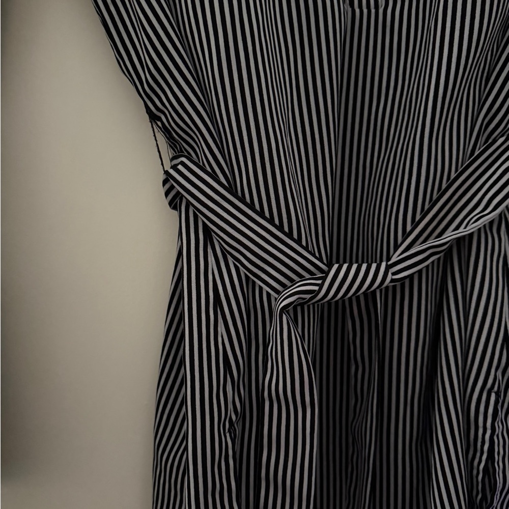 Notations Black White Striped Belted Blouse XL Roll Tab Sleeve - Picture 7 of 9